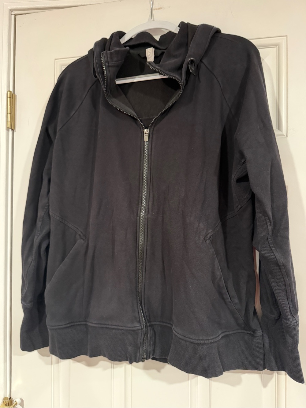Athleta triumph hoodie Women's Black Full-Zip Hoodie